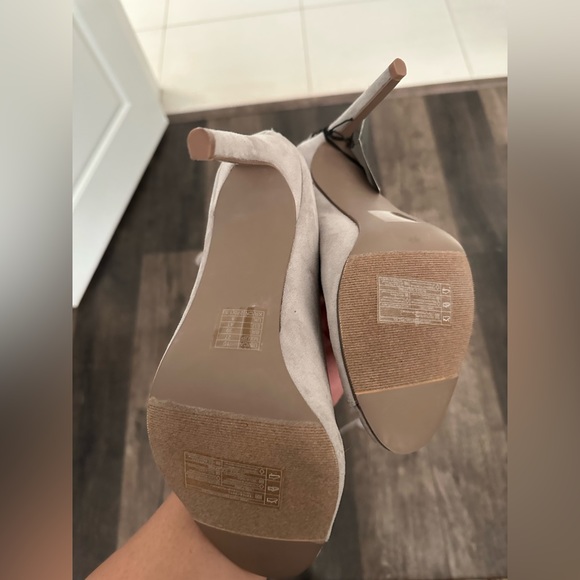 ✨WIDE-CALF OVER THE KNEE LACE-UP BOOTS - Picture 3 of 3